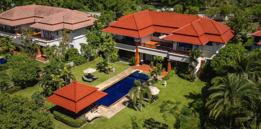 Haus in Bang Tao, Thailand 4 Schlafzimmer № 176455