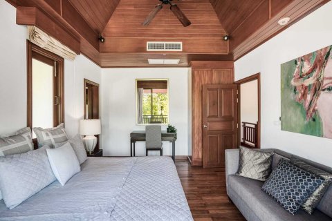 Haus in Bang Tao, Thailand 4 Schlafzimmer № 176455 - Foto 18