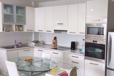 Condominio de 2 dormitorios en Sathon, Bangkok, Tailandia № 54423 - foto 2