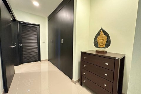 Condominio de 3 dormitorios en Phuket, Tailandia № 151481 - foto 29