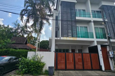 Townhouse in Phuket, Thailand 4 bedrooms № 172149