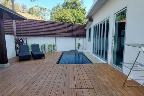 Townhouse in Phuket, Thailand 4 bedrooms № 172149 - photo 2