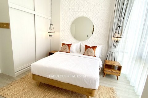 Chalet de 3 dormitorios en Bang Tao, Tailandia № 179671 - foto 8