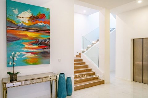 Villa in Kamala, Thailand 6 Schlafzimmer № 179665 - Foto 11