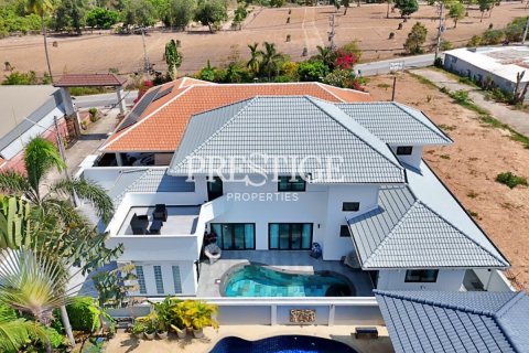 Haus in Pattaya, Thailand 4 Schlafzimmer № 233244