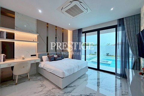 บ้านในพัทยา, ประเทศไทย 7 ห้องนอน № 233243 - รูปถ่าย 15