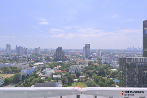Condo in Bangkok, Thailand, 2 bedrooms  № 185024