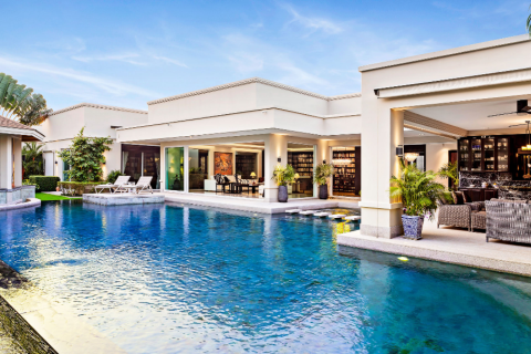 Casa de 8 dormitorios en Pattaya, Tailandia № 180621 - foto 4