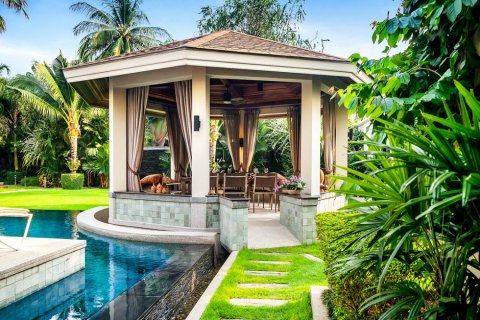Casa de 8 dormitorios en Pattaya, Tailandia № 180621 - foto 16