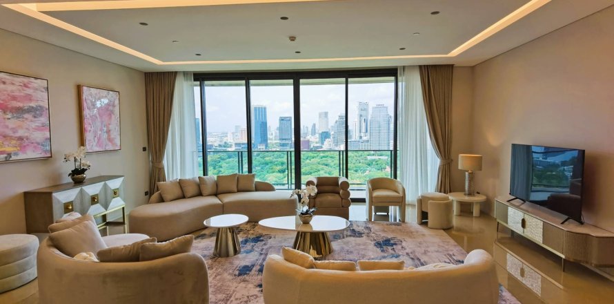 Ático de 5 dormitorios en Bangkok, Tailandia № 180622