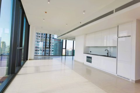 Ático de 3 dormitorios en Bangkok, Tailandia № 180618 - foto 2