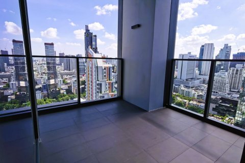 Ático de 3 dormitorios en Bangkok, Tailandia № 180618 - foto 8