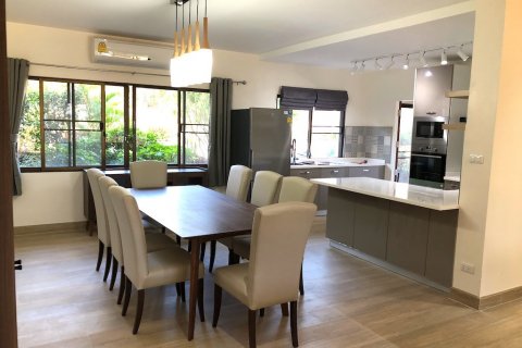 Condominio de 3 dormitorios en Hua Hin, Tailandia № 65818 - foto 4