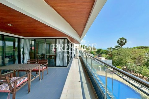 Condo à Pattaya, Thaïlande, 3 chambres № 197623 - photo 27