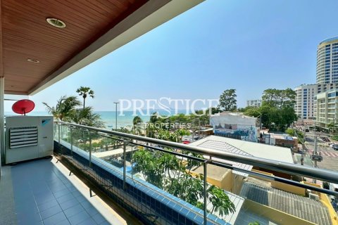 Condo à Pattaya, Thaïlande, 3 chambres № 197623 - photo 18