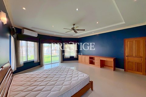 Maison à Pattaya, Thaïlande 4 chambres № 197626 - photo 18