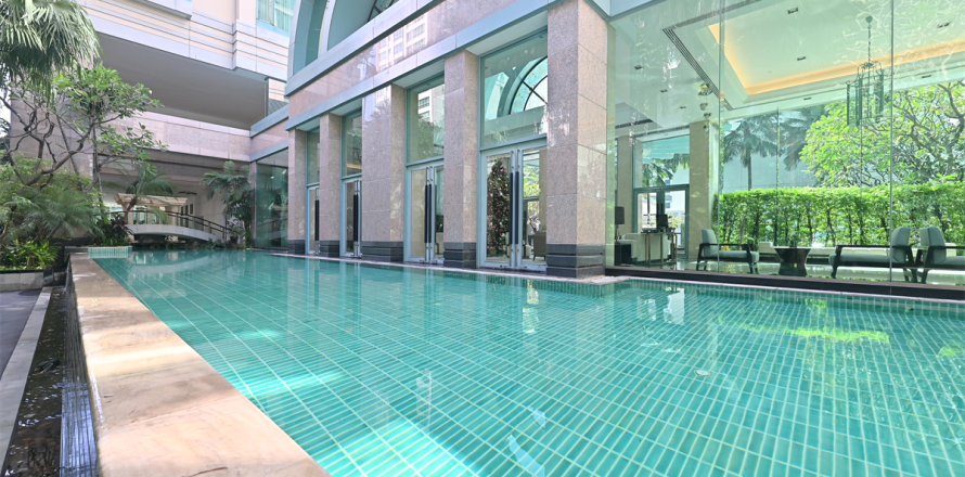 Condo à Bangkok, Thaïlande, 3 chambres № 189754