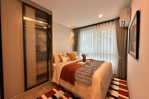 Apartamento de 2 habitaciones en Pattaya, Tailandia № 176721 - foto 4