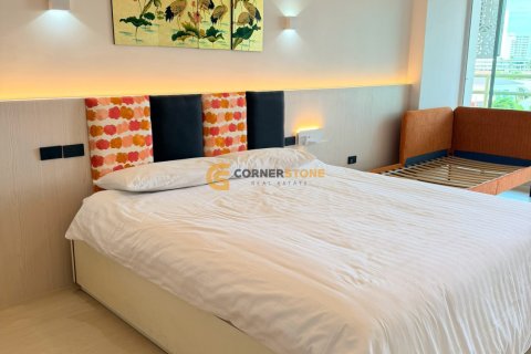 Condominio de 1 dormitorio en Jomtien Beach, Pattaya, Tailandia № 233558 - foto 2