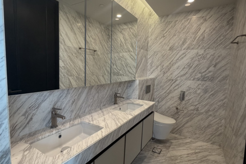 Condo in Bangkok, Thailand, 2 bedrooms № 233556 - photo 3