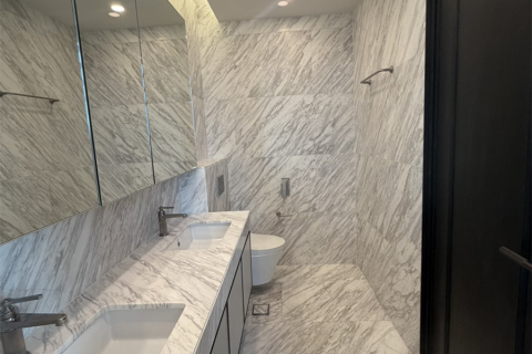 Condo in Bangkok, Thailand, 2 bedrooms № 233556 - photo 2