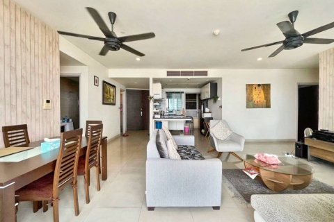 Condominio de 3 dormitorios en Khlong San, Bangkok, Tailandia № 115201 - foto 7