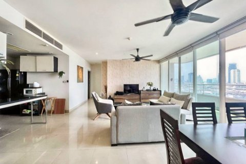 Condominio de 3 dormitorios en Khlong San, Bangkok, Tailandia № 115201 - foto 5
