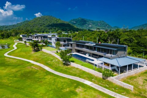 Chalet de 5 dormitorios en Hua Hin, Tailandia № 115203