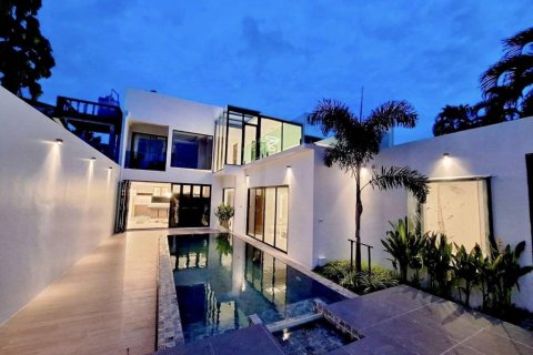 Chalet de 3 dormitorios en Phuket, Tailandia № 115204