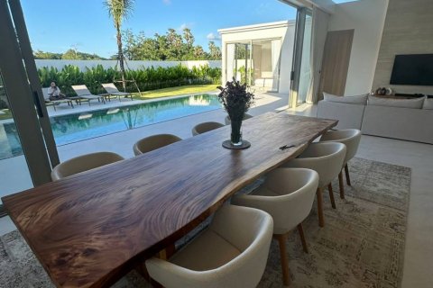 Chalet de 4 dormitorios en Phuket, Tailandia № 115205 - foto 6