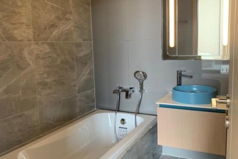 Condominio de 1 dormitorio en Bangkok, Tailandia № 190865 - foto 5