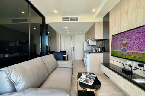 Apartamento de 2 habitaciones en Pattaya, Tailandia № 190871 - foto 3