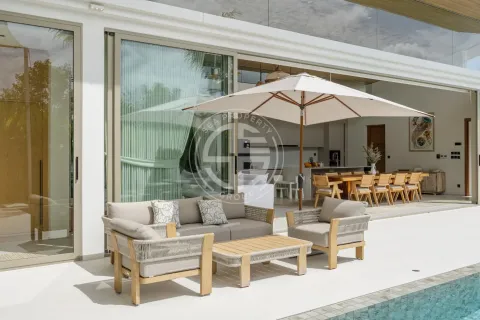 Chalet de 4 dormitorios en Layan Beach, Tailandia № 190752 - foto 15