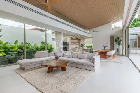 Chalet de 4 dormitorios en Phuket, Tailandia № 190751 - foto 4