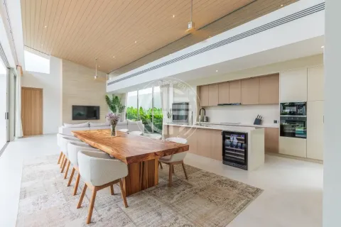 Chalet de 4 dormitorios en Phuket, Tailandia № 190751 - foto 7