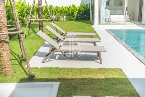 Chalet de 4 dormitorios en Phuket, Tailandia № 190751 - foto 20