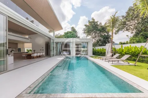 Chalet de 4 dormitorios en Phuket, Tailandia № 190751 - foto 24