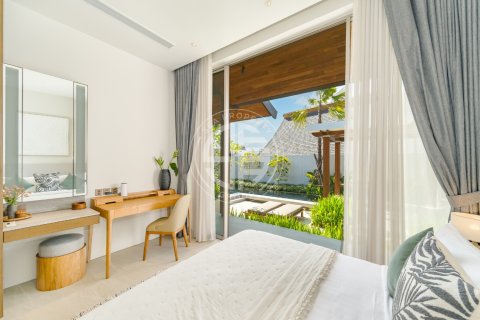 Chalet de 3 dormitorios en Phuket, Tailandia № 190746 - foto 10