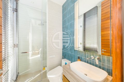 Chalet de 3 dormitorios en Phuket, Tailandia № 190746 - foto 15