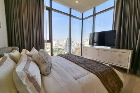 Condominio de 2 dormitorios en Watthana, Bangkok, Tailandia № 133922 - foto 14