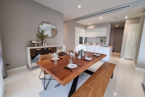 Condominio de 2 dormitorios en Watthana, Bangkok, Tailandia № 133922 - foto 3