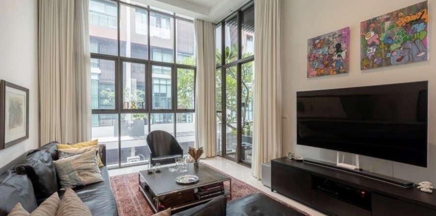 Condo à Watthana, Bangkok, Thaïlande, 3 chambres № 133924