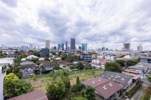 Condo à Watthana, Bangkok, Thaïlande, 3 chambres № 133924 - photo 30