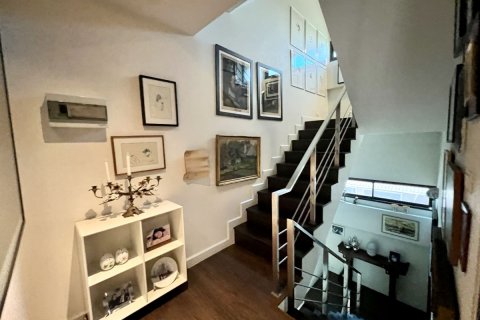Condo à Watthana, Bangkok, Thaïlande, 3 chambres № 133924 - photo 21