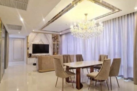 Ático de 2 dormitorios en Sathon, Bangkok, Tailandia № 133920 - foto 3