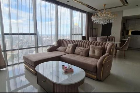 Ático de 2 dormitorios en Sathon, Bangkok, Tailandia № 133920 - foto 9