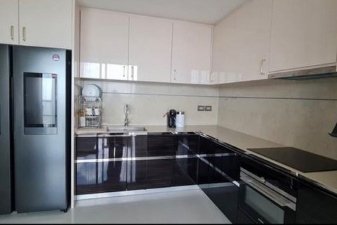Ático de 2 dormitorios en Sathon, Bangkok, Tailandia № 133920 - foto 4