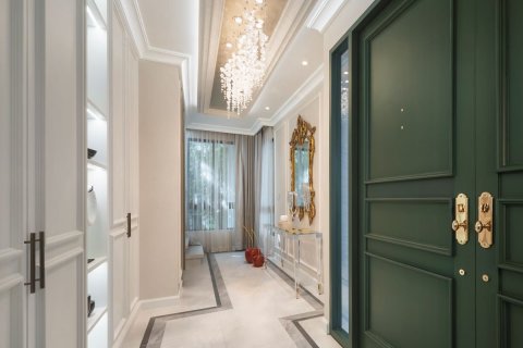 Chalet de 5 dormitorios en Watthana, Bangkok, Tailandia № 133921 - foto 13