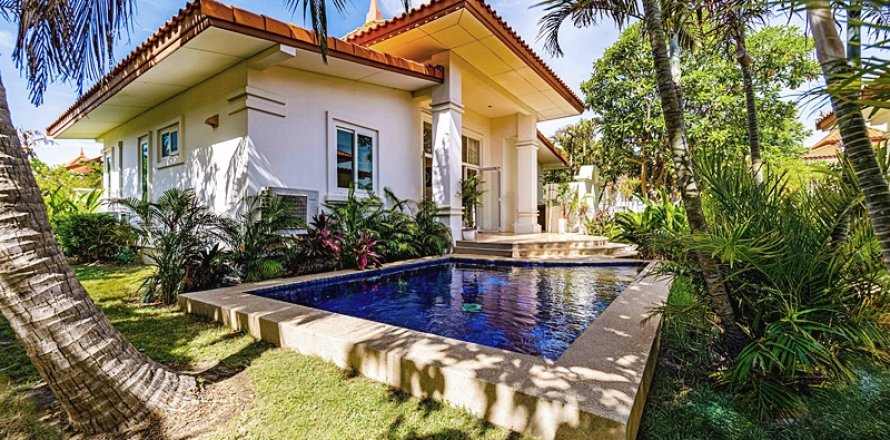 Chalet de 3 dormitorios en Hua Hin, Tailandia № 168270