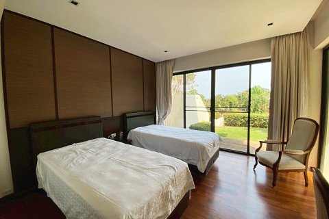 Chalet de 3 dormitorios en Hua Hin, Tailandia № 168274 - foto 27